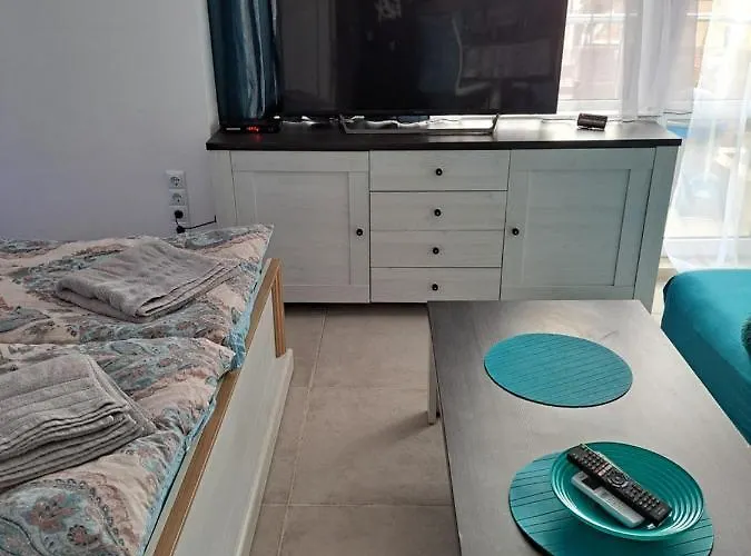 Stensi Atlantis Studia *