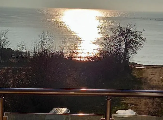 Stensi Atlantis Studia Rawda