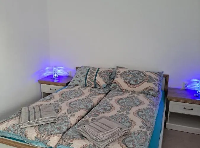 Stensi Atlantis Studia Apartament Rawda