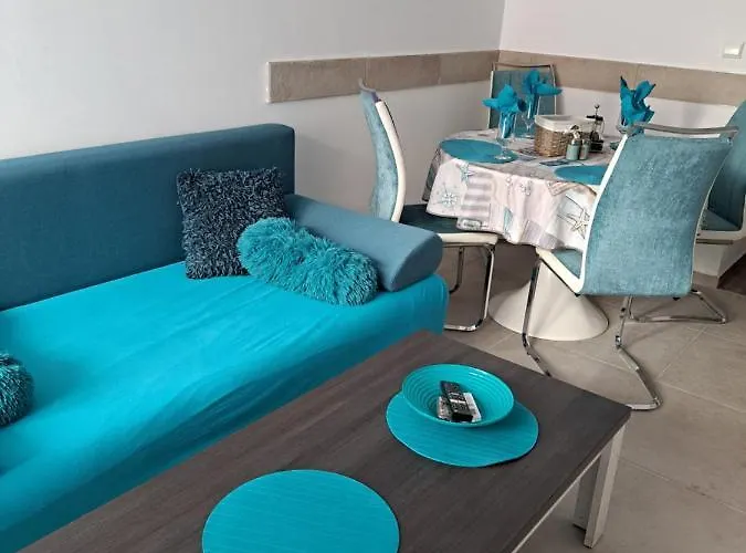 Apartament Stensi Atlantis Studia