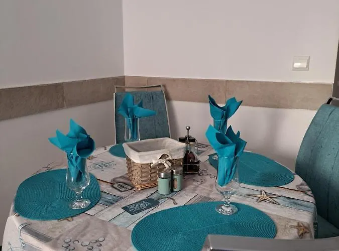 Stensi Atlantis Studia Rawda